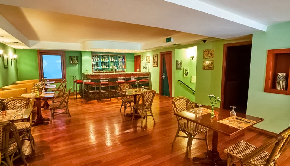 هتل فرونيا استانبول